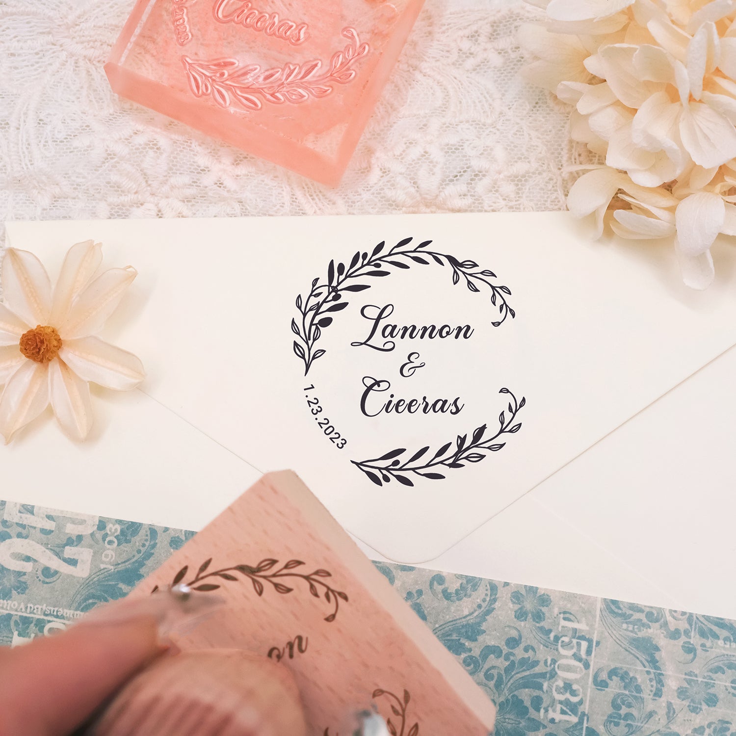 Personalisierter Name Hochzeit Gummistempel (18 Designs) Custom-Name-Wedding1