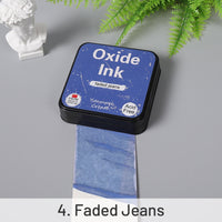 4. Jeans Desgastados
