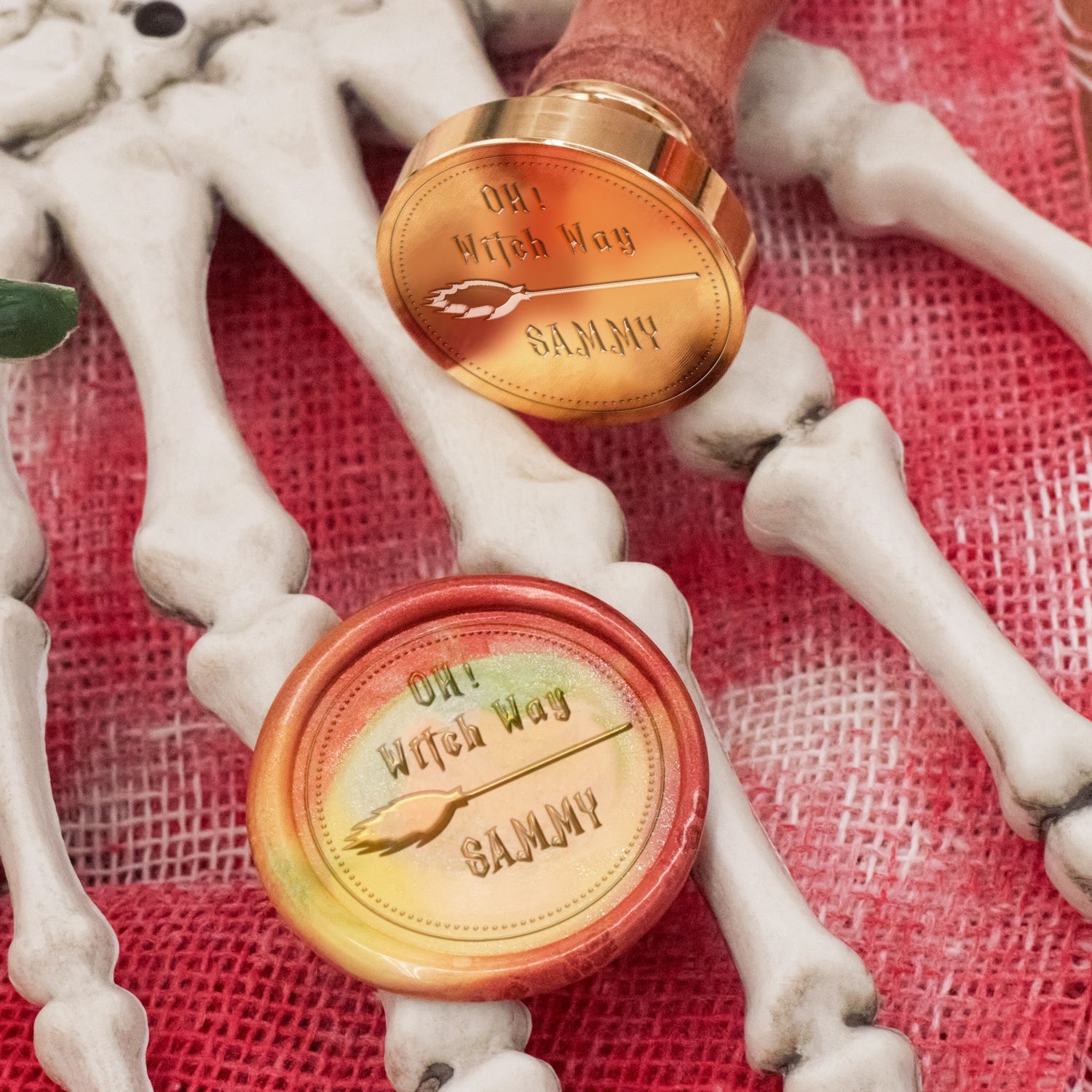 Sello de Lacre Personalizado de Escoba de Halloween con Nombre 5