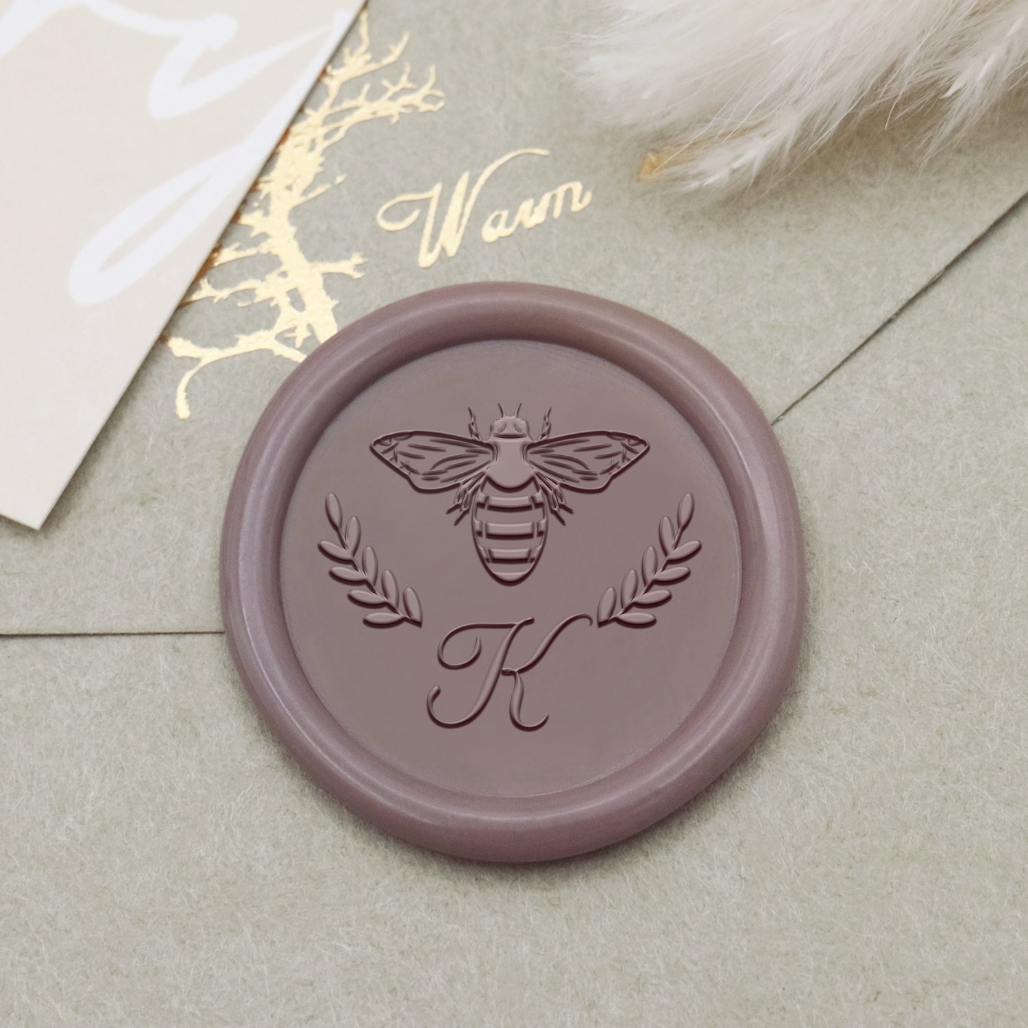 Susurros Enigmáticos Sello de Lacre Inicial de Abeja Personalizado 1