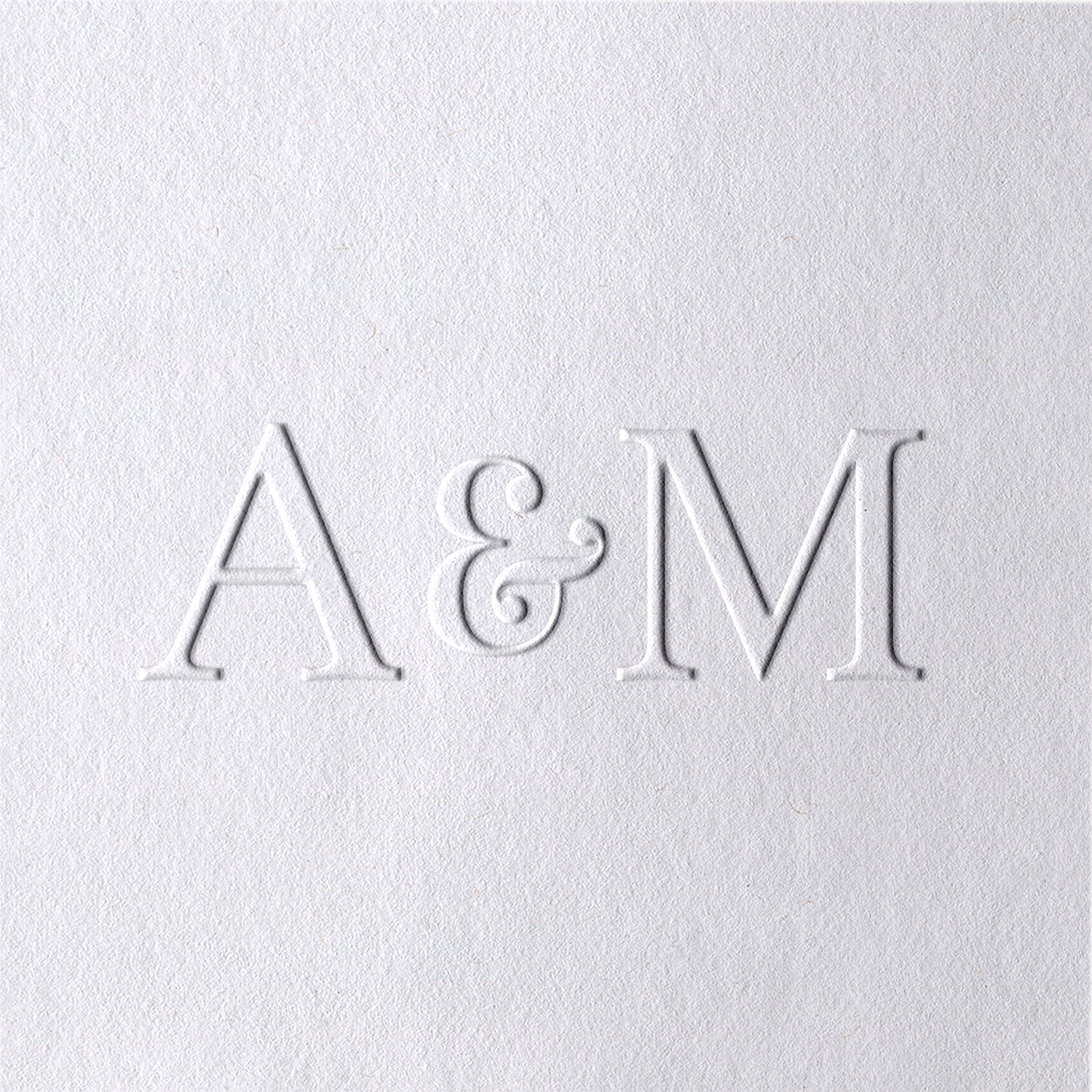 Chancela de Casamento Minimalista com Iniciais Cursivas Personalizadas e E-comercial 31