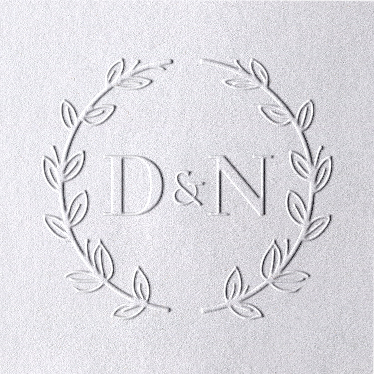 Timbre à sec personnalisé monogramme initiales mariage brindilles 311