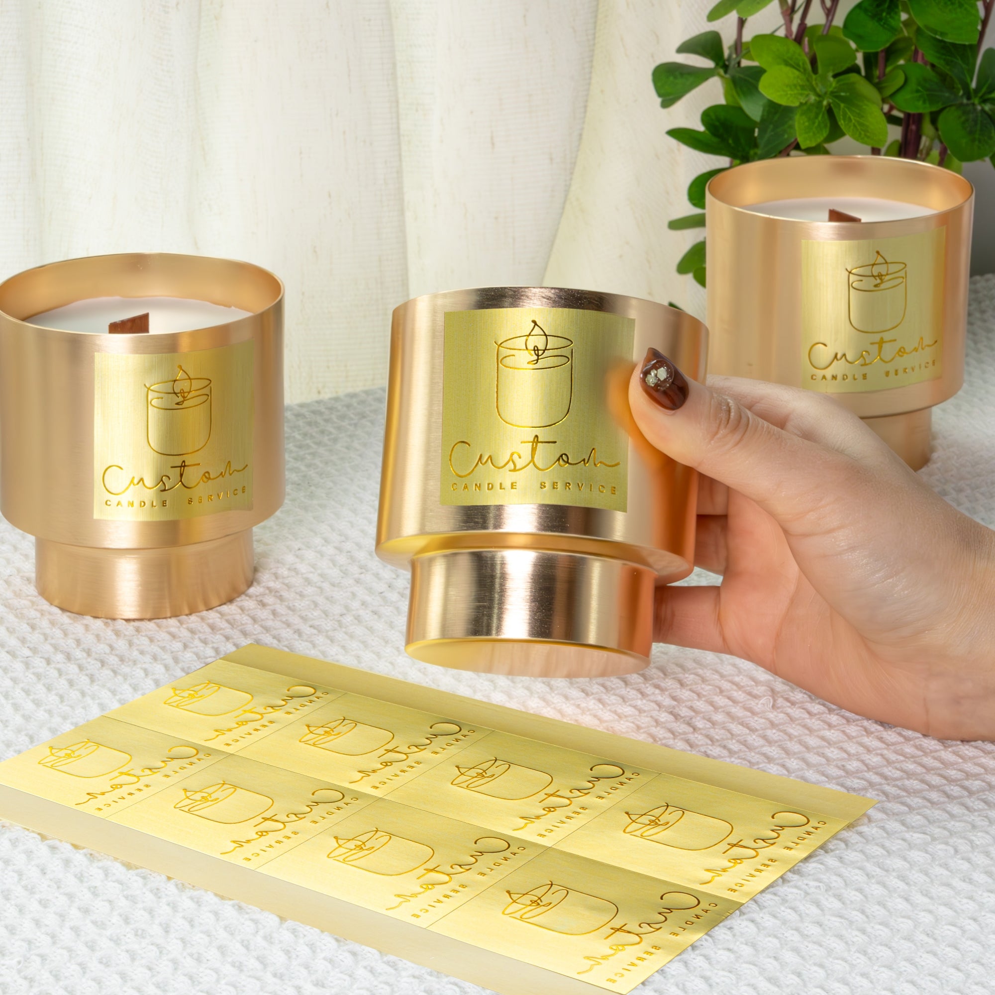 Etiquetas de Foil de Estampación Metálico Mate Personalizadas | Pegatinas de Lujo con Sello de Caucho en Caliente2